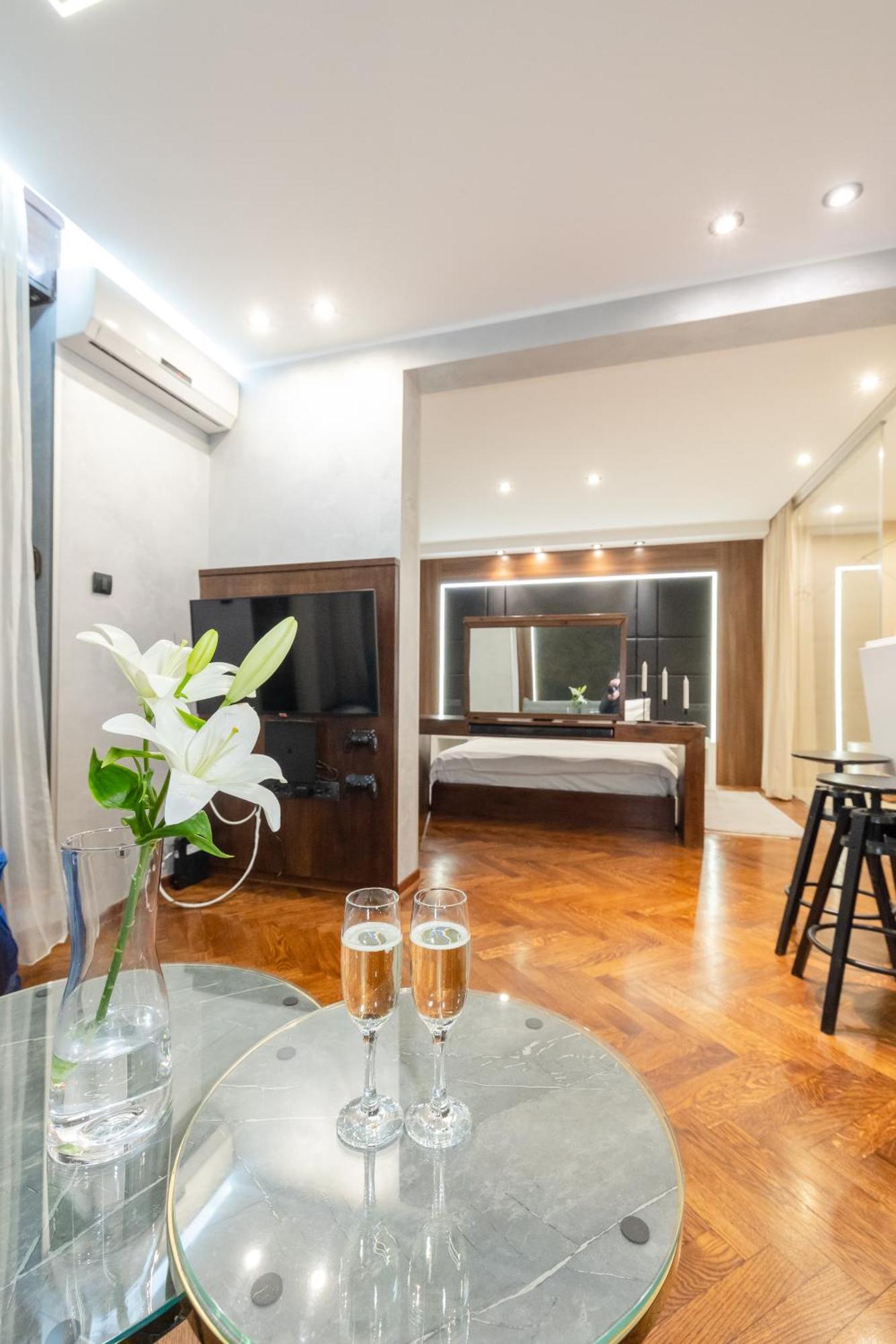Onyx Luxury Apartments Belgrado Buitenkant foto